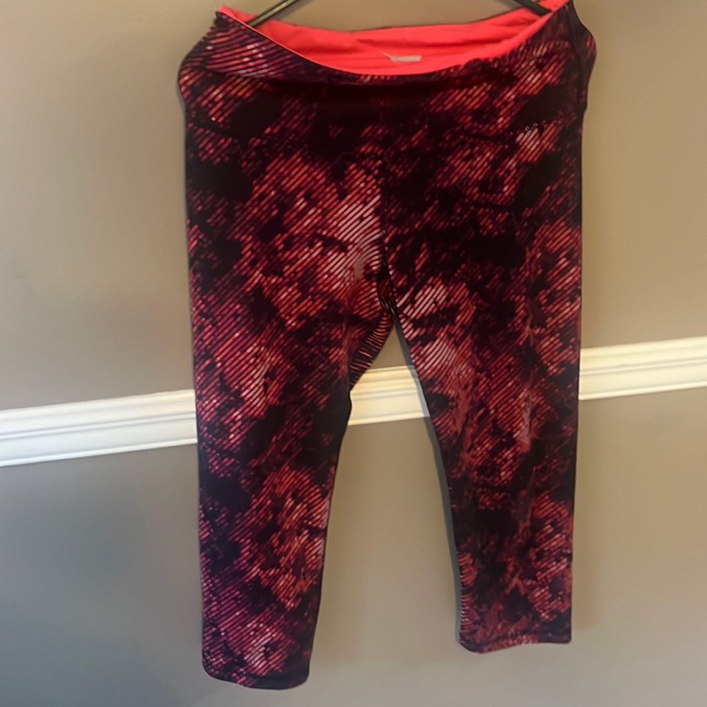 Old Navy capri leggings
